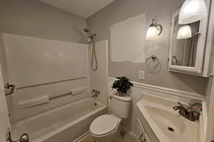 900 E Nicholson St, Clinton, NC 28328 - Photo 14