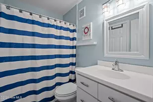 505 Carolina Beach Ave N, Carolina Beach, NC 28428 - Photo 18