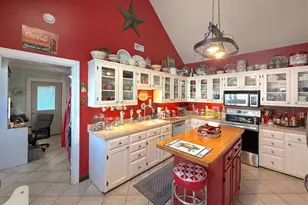 690 E Main St, Belhaven, NC 27810 - Photo 32