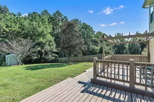 305 E Regent Ct, Jacksonville, NC 28546 - Photo 58