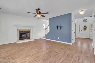 305 E Regent Ct, Jacksonville, NC 28546 - Photo 18