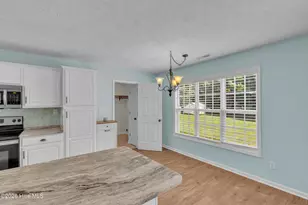 305 E Regent Ct, Jacksonville, NC 28546 - Photo 22