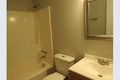 325 W Frances Street, Jacksonville, NC 28546 - Photo 8