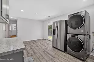 705 Holbrooke Ave, Wilmington, NC 28412 - Photo 14