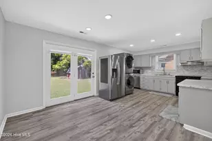 705 Holbrooke Ave, Wilmington, NC 28412 - Photo 12
