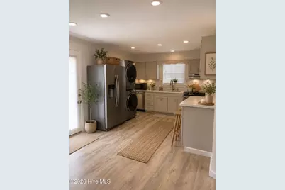 705 Holbrooke Avenue, Wilmington, NC 28412 - Photo 10