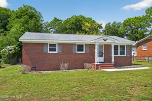 705 Holbrooke Ave, Wilmington, NC 28412 - Photo 4