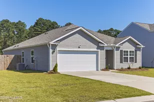 1201 St Augustine Dr, Castle Hayne, NC 28429 - Photo 36