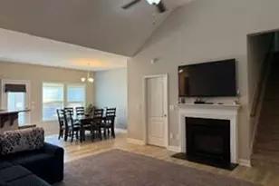 3005 Dana Ln, Aberdeen, NC 28315 - Photo 10
