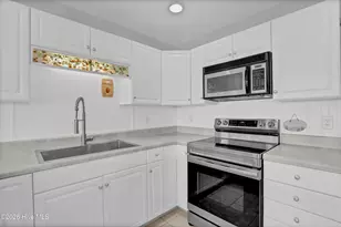 1006 S Anderson Blvd, Topsail Beach, NC 28445 - Photo 10