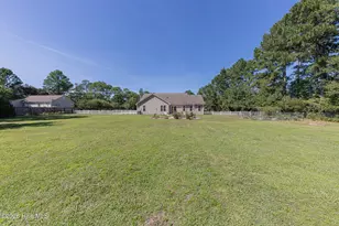 206 Old Folkstone Rd, Holly Ridge, NC 28445 - Photo 58