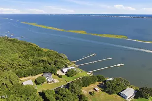 210 Upchurch Dr, Newport, NC 28570 - Photo 64