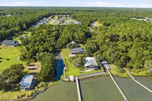 210 Upchurch Dr, Newport, NC 28570 - Photo 6