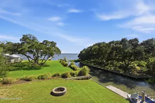 210 Upchurch Dr, Newport, NC 28570 - Photo 8