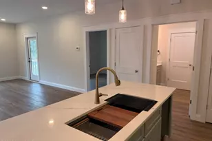 356 Drayton Rd, Southport, NC 28461 - Photo 8