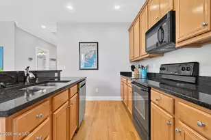 333 Marina View Dr, Southport, NC 28461 - Photo 12