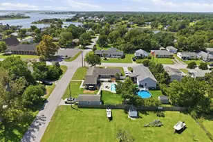 602 W Broad St, Swansboro, NC 28584 - Photo 48