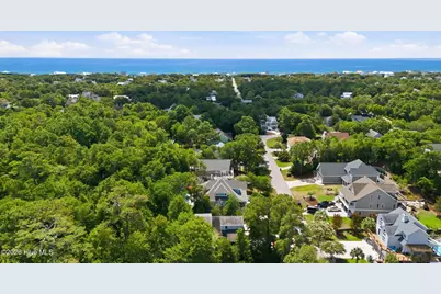 320 Cape Lookout Loop, Emerald Isle, NC 28594 - Photo 8