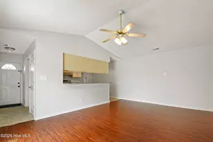 136 Charlton Rd, Hubert, NC 28539 - Photo 6