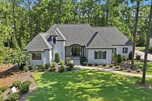 109 Chanticleer Dr, Pinehurst, NC 28374 - Photo 2