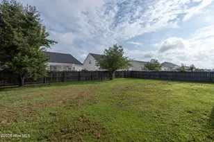 820 Megan Dr, Greenville, NC 27834 - Photo 20