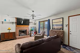 129 Foster Creek Ct, Swansboro, NC 28584 - Photo 10