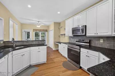 200 Snug Harbour Drive, Wilmington, NC 28405 - Photo 14