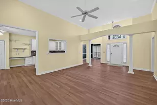 200 Snug Harbour Dr, Wilmington, NC 28405 - Photo 6