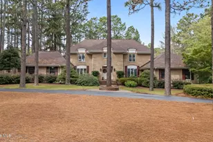 35 Lake Dornoch Dr, Pinehurst, NC 28374 - Photo 2