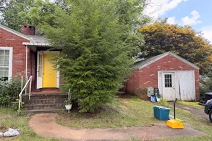 176 White Oak St, Franklin, NC 28734 - Photo 2