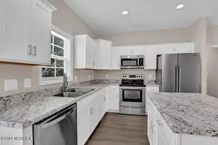 161 Everett Yopp Dr, Sneads Ferry, NC 28460 - Photo 14
