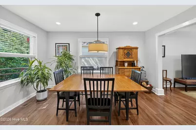 305 Embassy Circle, Wilmington, NC 28412 - Photo 18