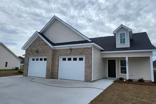 709 Sarah Rebecca Dr, Greenville, NC 27834 - Photo 2