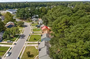323 W Frances St, Jacksonville, NC 28546 - Photo 18
