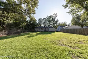 111 Dogwood Dr, Jacksonville, NC 28540 - Photo 40