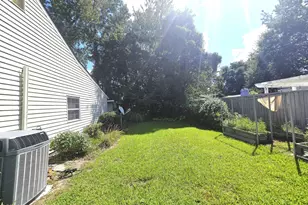 1014A Kings Way, New Bern, NC 28562 - Photo 20