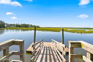 908 Elizabeth Dr, Oak Island, NC 28465 - Photo 84
