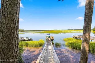 908 Elizabeth Dr, Oak Island, NC 28465 - Photo 36