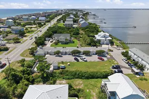 2306 Emerald Dr, Emerald Isle, NC 28594 - Photo 44