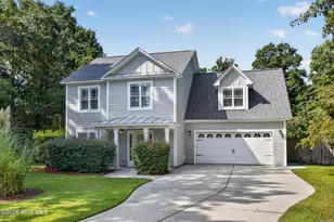 204 Palm Cottage Dr, Hampstead, NC 28443 - Photo 2