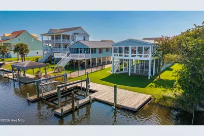4074 4th Street, Surf City, NC 28445 - Photo 2
