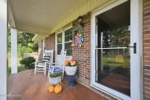 429 C R Edwards Rd, Beulaville, NC 28518 - Photo 6