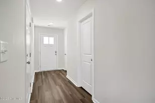 24 W Farley Dr, Hampstead, NC 28443 - Photo 2