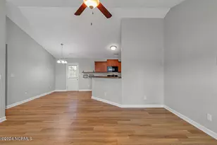 303 Sinclair Ln, Hubert, NC 28539 - Photo 6