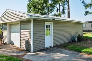 2995 Hickory Point Rd, Aurora, NC 27806 - Photo 56