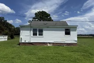 8714 Tyson Farm Rd, Stantonsburg, NC 27883 - Photo 12