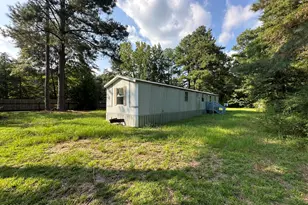 6410 Marsh Rd, Laurel Hill, NC 28351 - Photo 4