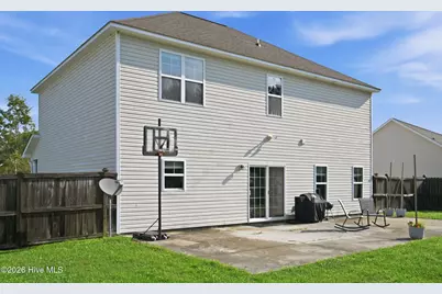 206 Seville Street, Jacksonville, NC 28546 - Photo 6