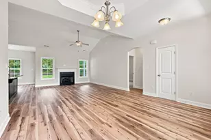 108 Bellchase Dr, Jacksonville, NC 28540 - Photo 10