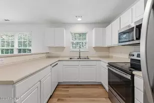 1418 Willoughby Pk Ct, Wilmington, NC 28412 - Photo 4